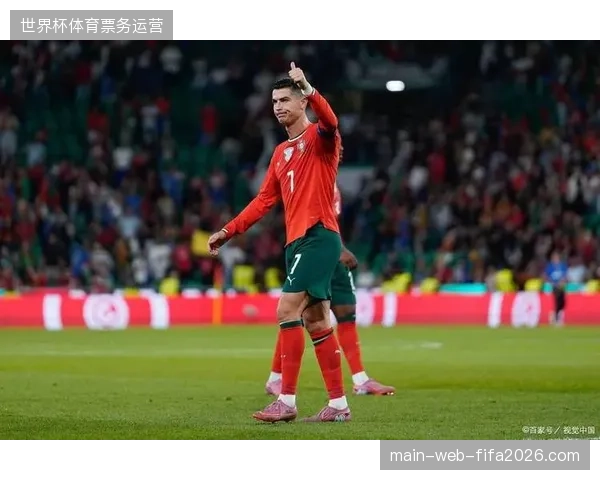 C罗在比赛中脚风不顺,葡萄牙的进攻转换仍需提升最后一传的精确度 C罗在比赛中脚风不顺,葡萄牙的进攻转换仍需提升最后一传的精确度